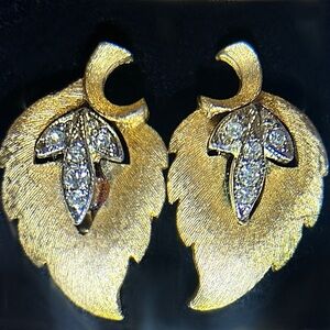 Clip On Art Deco Glass Stone Brushed Gold Plated and Silver toned Leaf E…